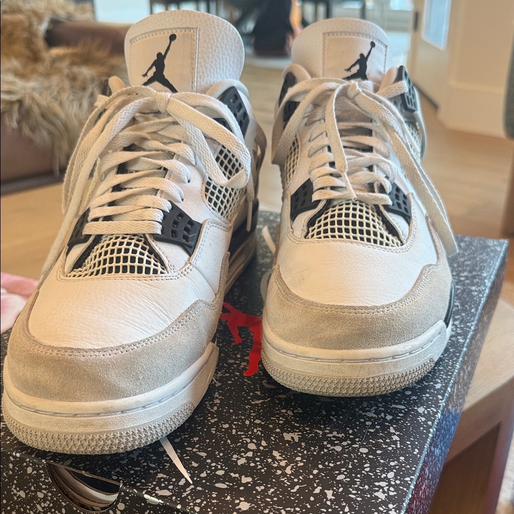 Jordan Air 4 Retro White and Neutral Gray